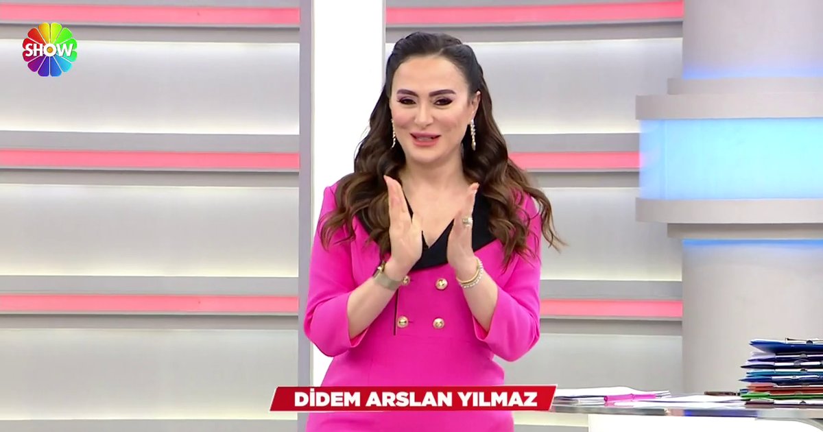 Didem Arslan Y Lmaz La Vazge Me B L M May S Tek Par A