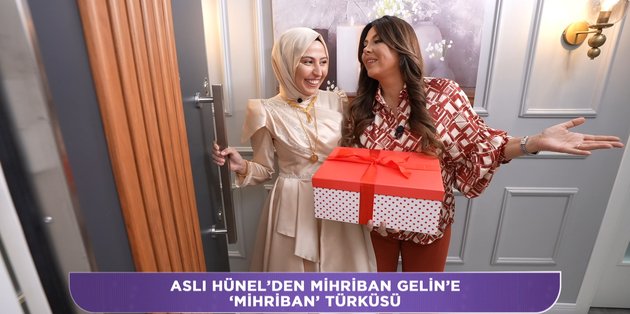 Ezgi Sertel ile Gelin Evi Videoları Aslı Hünel den isme özel türkü