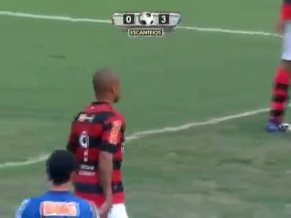 Deivid'den süper füze!