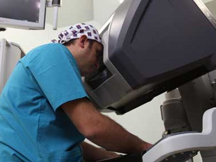 Ürolojik hastalıkların tedavisinde robotik cerrahinin yeri nedir?