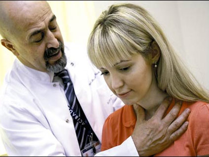 Tiroid hastalıklarının belirtileri nelerdir?