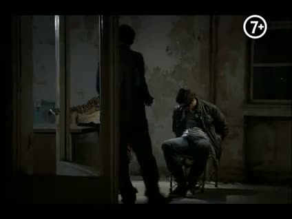 Eve Düşen Yıldırım 12.Bölüm Fragmanı
