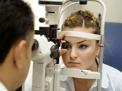 Lazerle göz tedavisi sonrası hastayı neler bekliyor?