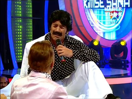 Uğur Arslan'dan Ferdi Tayfur taklidi