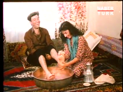 Unutulmaz Kemal Sunal sahneleri 2