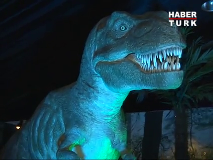 Dinazor sergisine ilgi devam ediyor