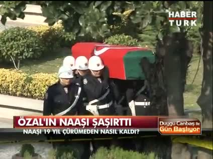 Özal'ın naaşı