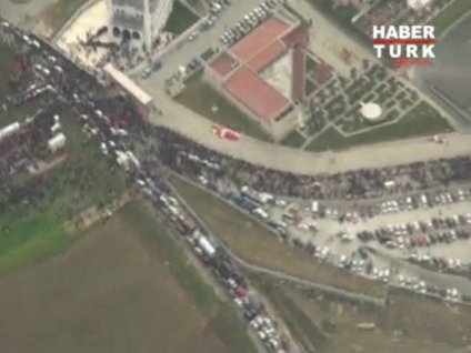 Silivri Cezaevi'ndeki izdiham havadan görüntülendi!