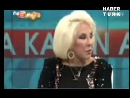 Canlı yayında "kaşar" gafı!