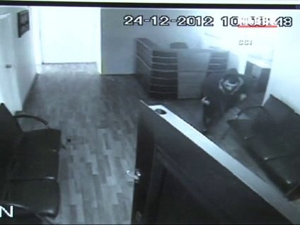 Laptop'ı getirene 100 bin TL ödül!