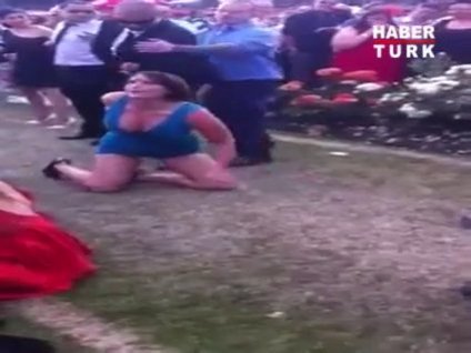 Ortalığı fena dağıttı!