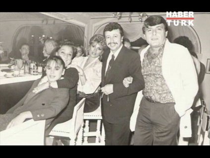 Ferdi Özbeğen - Dilek Taşı