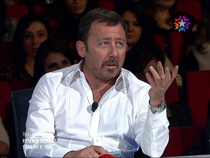 Sergen, stüdyoyu kırdı geçirdi!