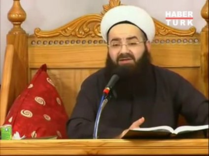 Cübbeli'nin Sevgililer Günü vaazı!