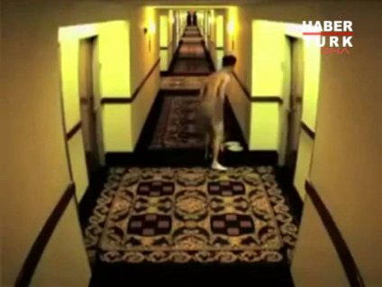 Çırılçıplak ortada kaldı!