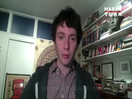 17'sinde 23 dil biliyor