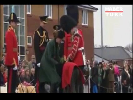 Düşes'in zor anları!