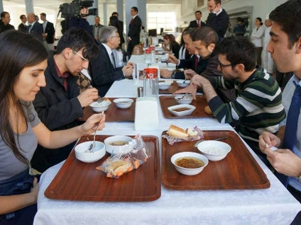 Hacettepe Üniversitesi'nde 'zafer' menüsü