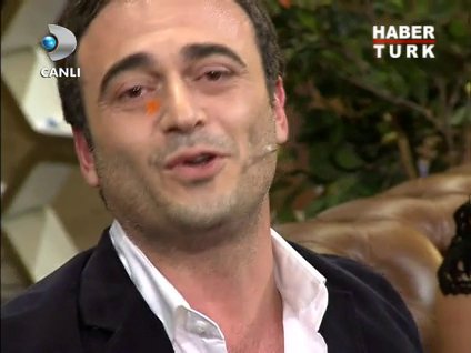 Kutsi, gülme krizine girdi!