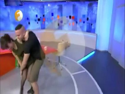 Stüdyoda büyük rezalet!