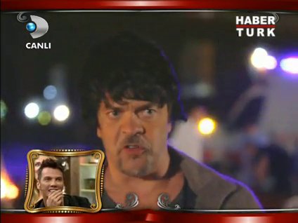 Beyaz, gülme krizine soktu!