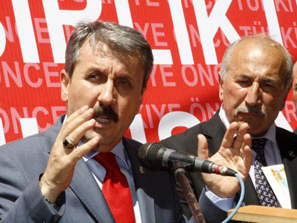 ''Demokrasilerde sandıkla gelen, sandıkla gider''