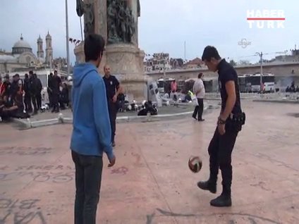 Taksim'de 16. gün böyle başladı