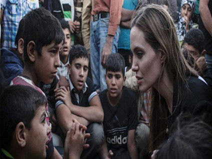 Jolie'den Suriyeli mültecilere yardım çağrısı