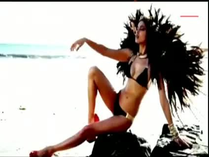 Irina Shayk seksiliği ile büyüledi