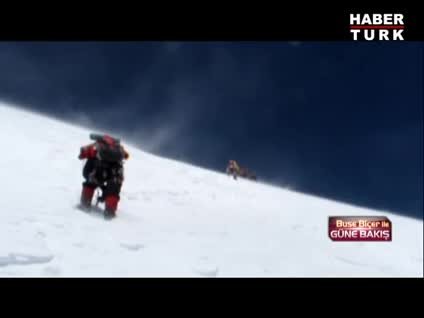 Milli dağcı yurda döndü