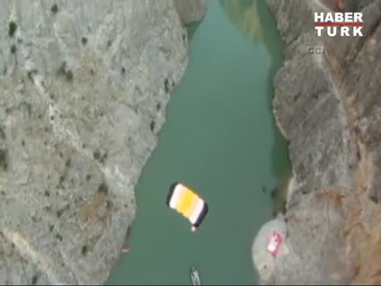 Karanlık Kanyon'da şenlik