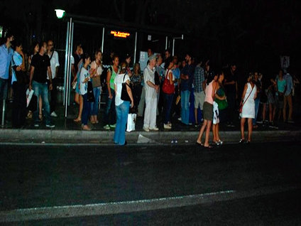 İzmir'de tatilcilere grev şoku