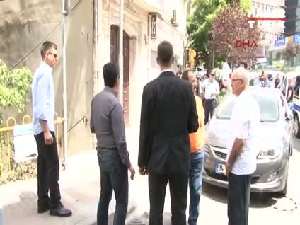 Başbakanlık korumalarına yakalandılar