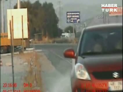 Sürücü radar aracına böyle çarptı