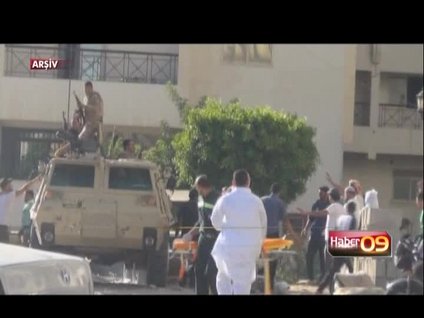 İsrail Sina'yı vurdu