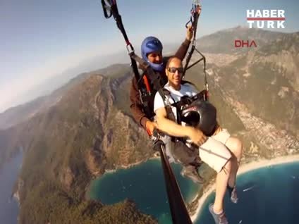 Güneydoğu gazisi yamaç paraşütü yaptı