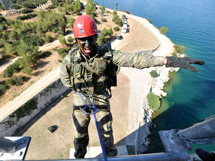 Afgan ve Pakistanlı subaylardan tatbikat şov