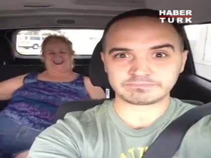 Teyzenin  ürkütücü dansı