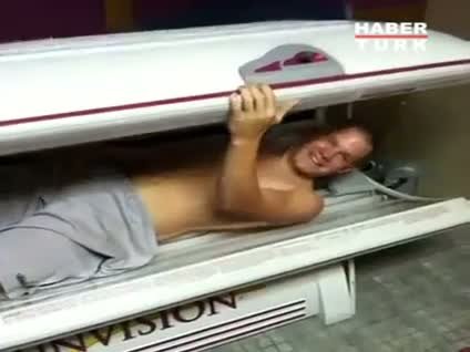 Solaryumda fazla kalınca...