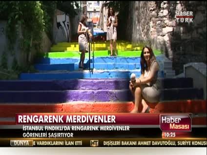 Rengarenk merdivenler