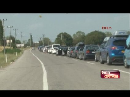 Sınırda gurbetçi kuyruğu