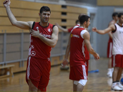 Ömer Onan sakatlandı