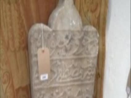 İngiltere'deki mezartaşları dönüyor