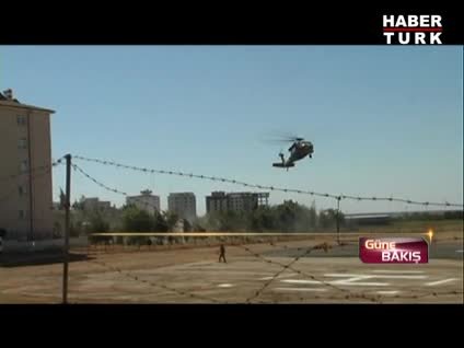 Kara Kuvvetleri Komutanı sınırda