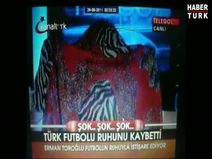 Erman Toroğlu canlı yayında ruh çağırdı!