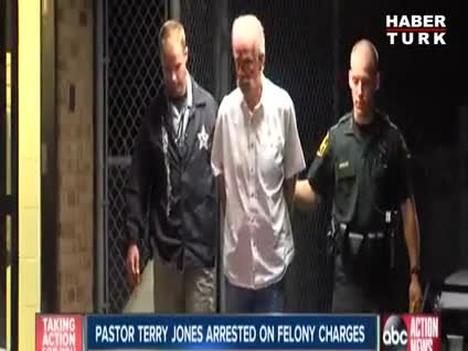 Kur'an-ı Kerim'i yakacaktı, durduruldu