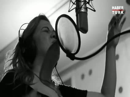 3 dakika 42 saniyede Çiğdem Erken