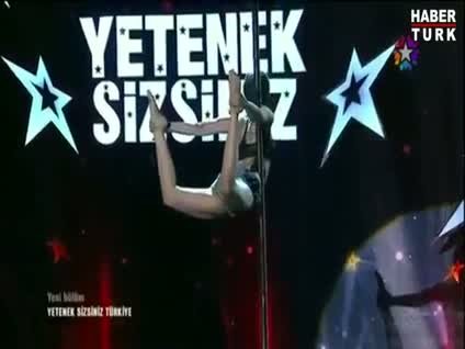 Eser'i terleten yarışmacı