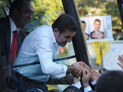 Mustafa Sarıgül moral buldu