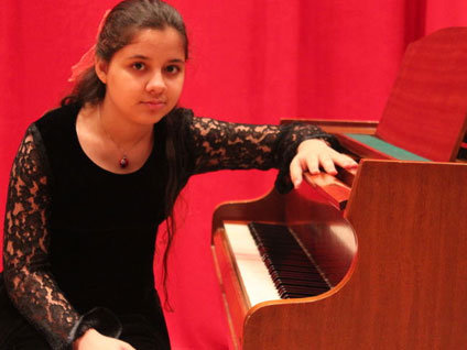 Otizmli yetenek Beril Zorlu okula alınmadı iddiası